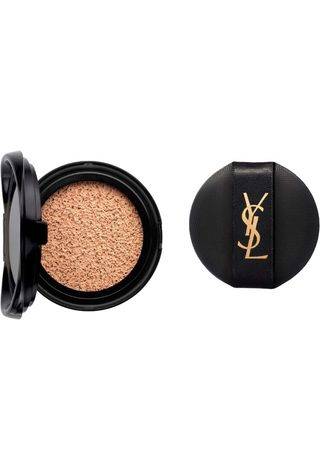 Основа для макияжа Yves Saint Laurent Cushion Encre de Peau NB10 Porcelain